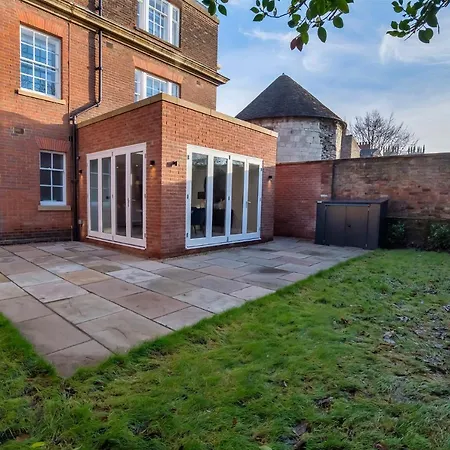 The Presidential Suite, With Free Parking! 公寓 *